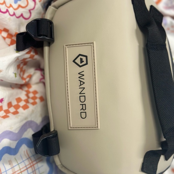 WANDRD ROAM SLING - 3L - Picture 6 of 6